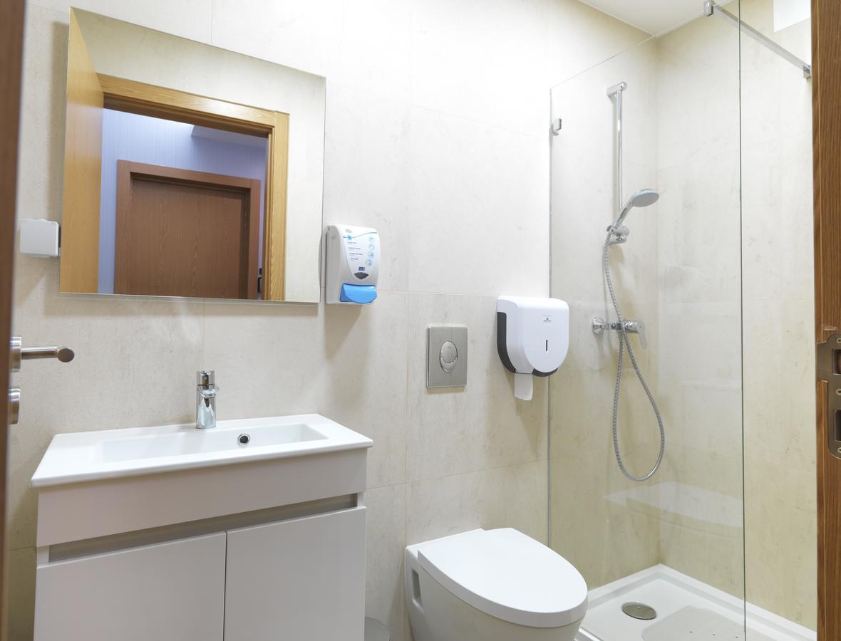Alunni Stacc Guesthouse Lisbon Exterior photo